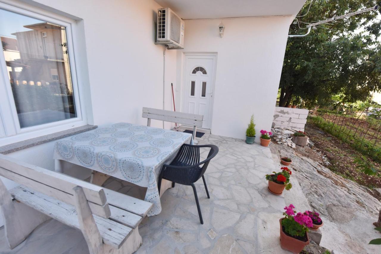 Lea Apartment Sibenik Exterior photo