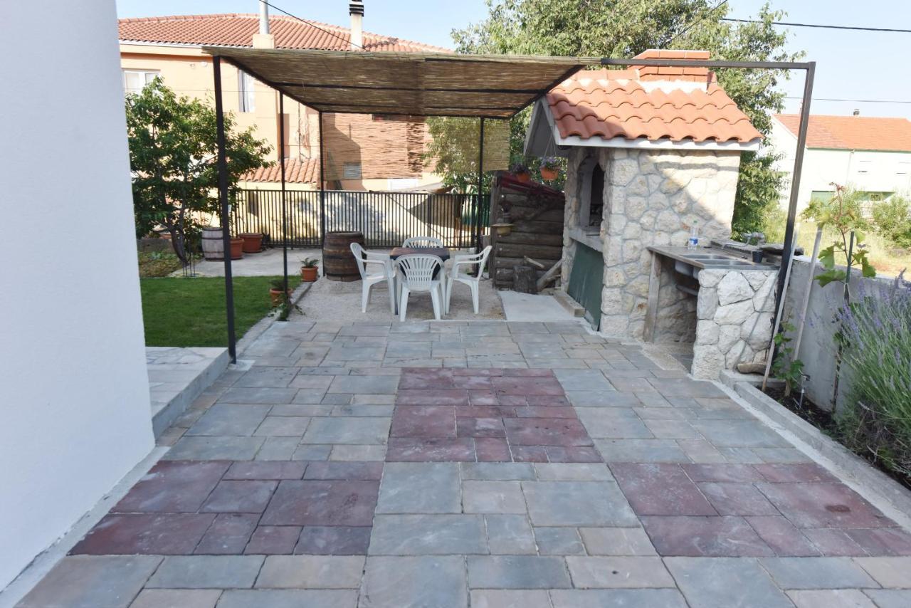 Lea Apartment Sibenik Exterior photo